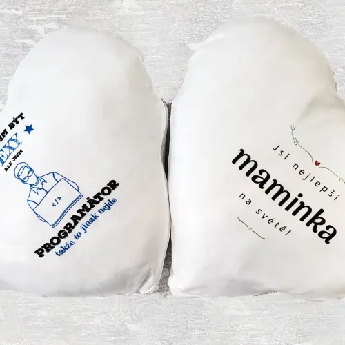 Saténový vankúš v tvare srdca