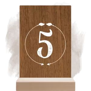 Dřevěné číslo stolu DIANA