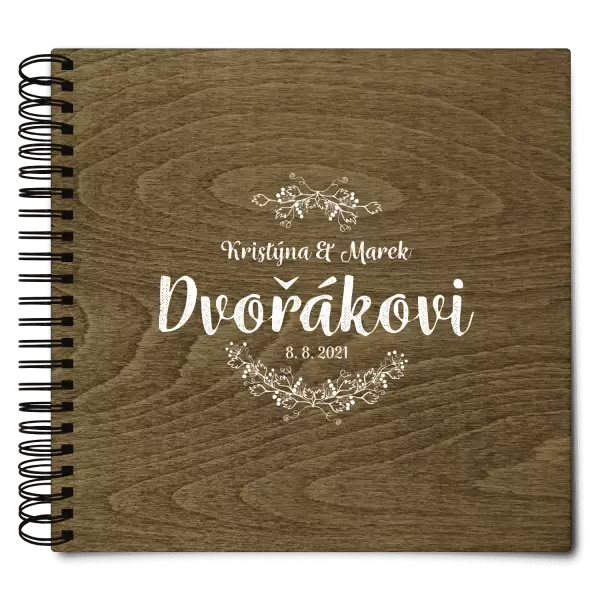 Dřevěné svatební album DENISA