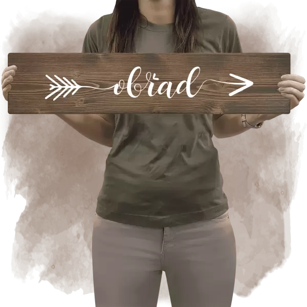 Dřevěná směrovka OBŘAD