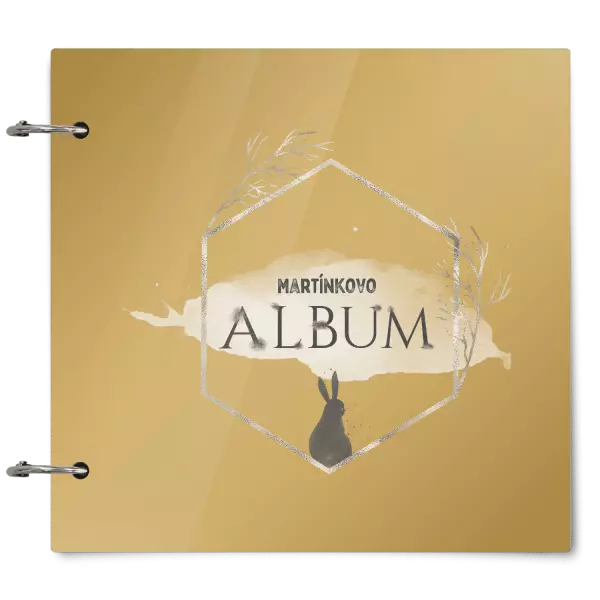 Plexi album se sponami Zajíc ve zlatém šestiúhelníku se jménem