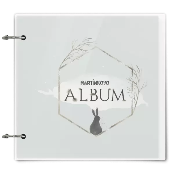 Plexi album se sponami Zajíc ve zlatém šestiúhelníku se jménem