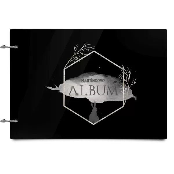 Plexi album se sponami Zajíc ve zlatém šestiúhelníku se jménem