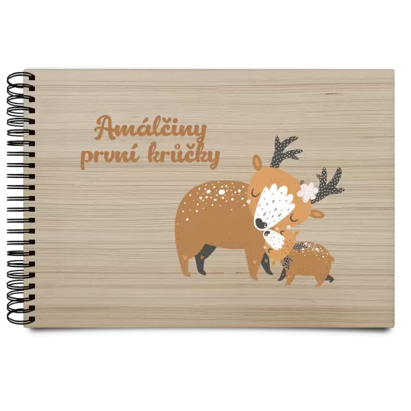 Dřevěné album s kroužkovou vazbou První krůčky se jménem - srnky