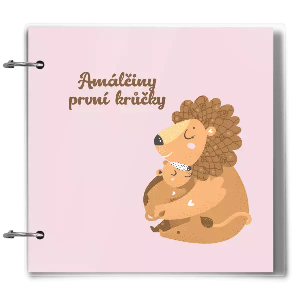 Plexi album se sponami První krůčky se jménem - lvíčci