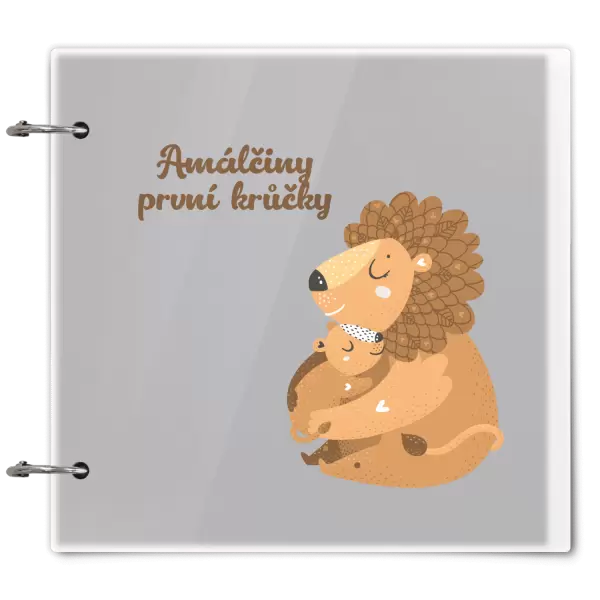 Plexi album se sponami První krůčky se jménem - lvíčci