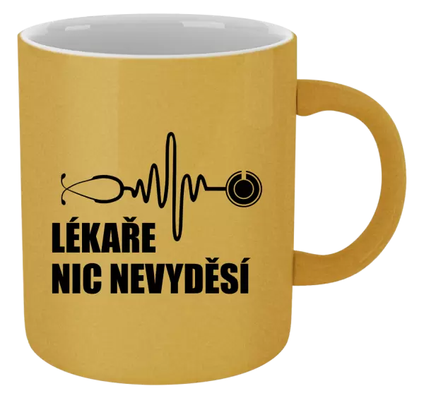 Metalický hrnek Lékaře nic nevyděsí