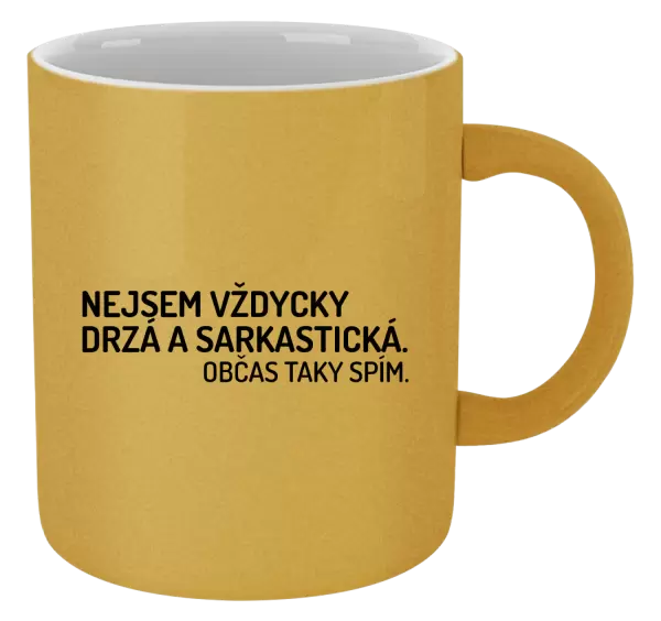 Metalický hrnek Nejsem vždycky sarkastická. Občas taky spím.