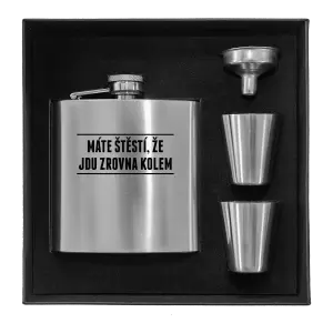 Placatka v krabičce Máte štěstí, že jdu zrovna kolem