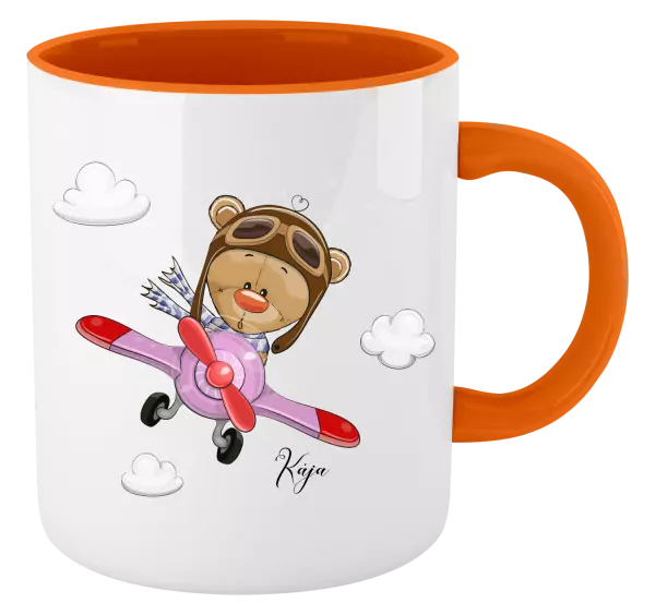 Hrnek Medvídek v letadle