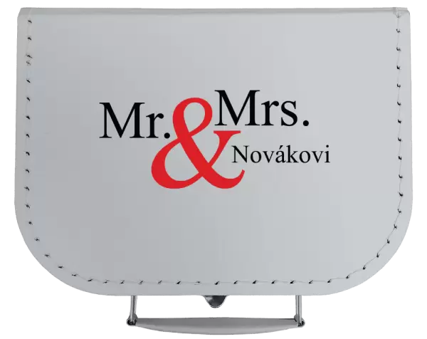 Kufřík Mr. & Mrs. s vlastním příjmením