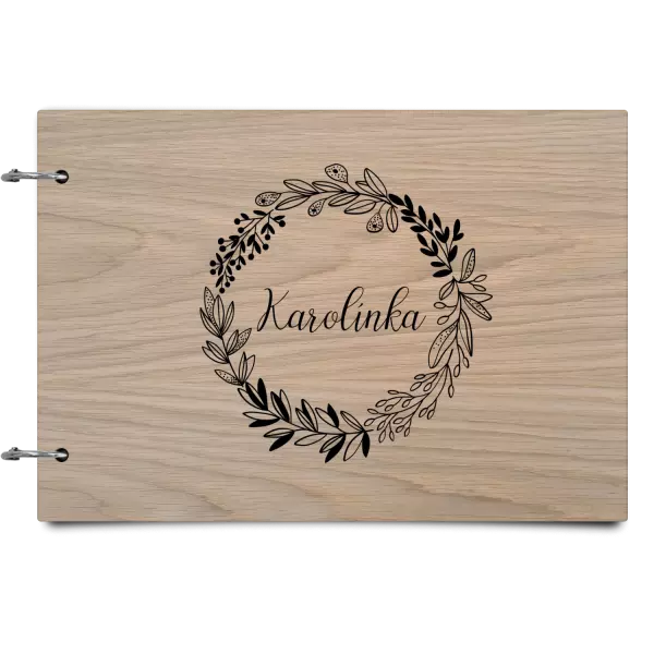 Drevený album so sponami Venček s menom