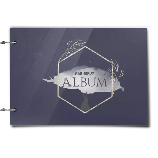 Plexi album sa sponami Zajac v zlatom šesťuholníku s menom