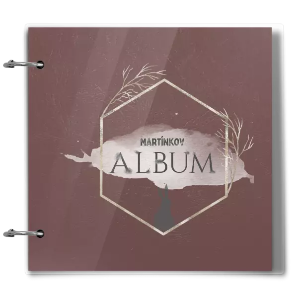 Plexi album sa sponami Zajac v zlatom šesťuholníku s menom