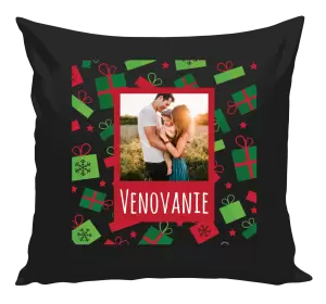 Vianočný vankúš Zelené a červené vianočné darčeky