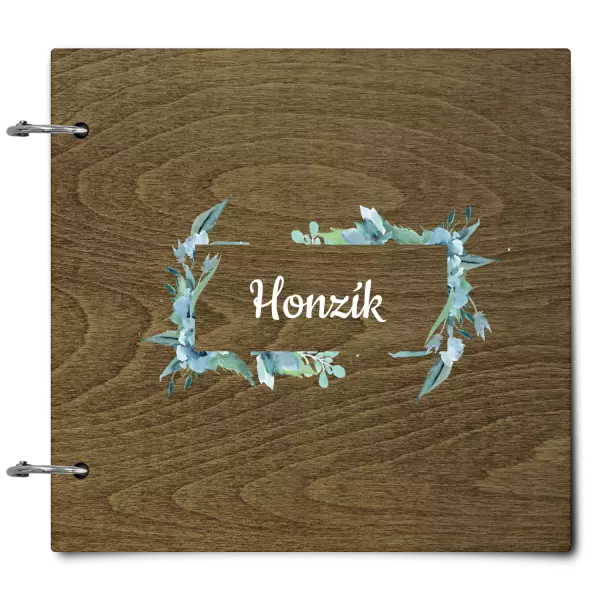 Drevený album so sponami Zelené lístočky s menom
