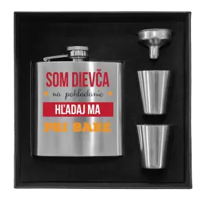 Ploskačka v krabičke Som dievča na pohľadanie, hľadaj ma pri bare