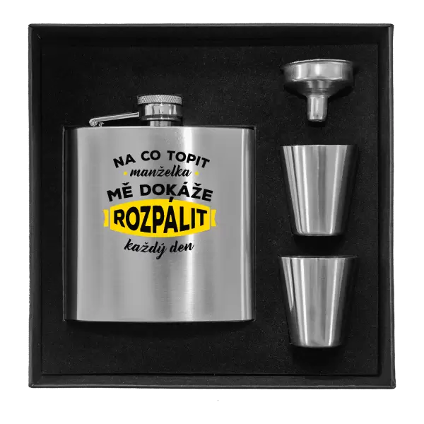 Placatka v krabičce Na co topit, manželka mě dokáže rozpálit každý den