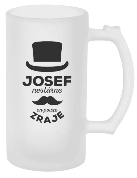 Půllitr Jméno nestárne, on pouze zraje