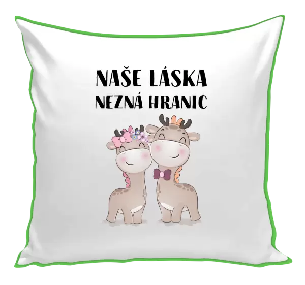 Polštář Naše láska nezná hranic