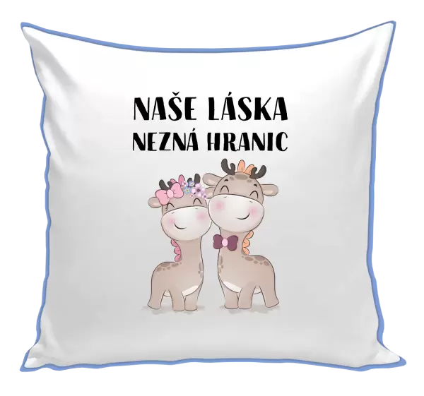 Polštář Naše láska nezná hranic