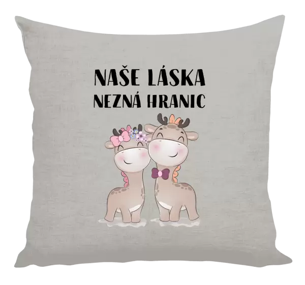 Polštář Naše láska nezná hranic