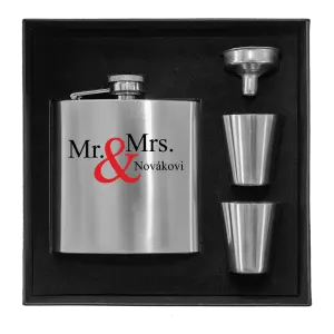 Ploskačka v krabičke Mr. & Mrs. s vlastním příjmením - kopie