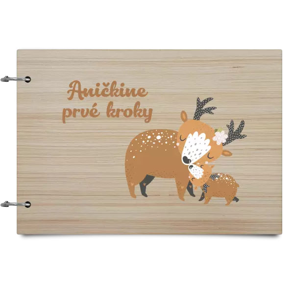 Drevený album so sponami Prvné kroky s menom - srnky