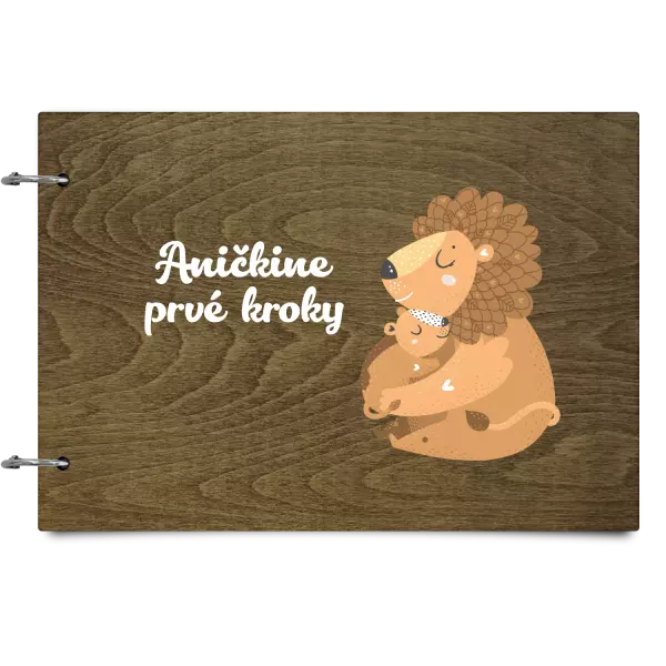 Drevený album so sponami Prvé kroky s menom - levíča