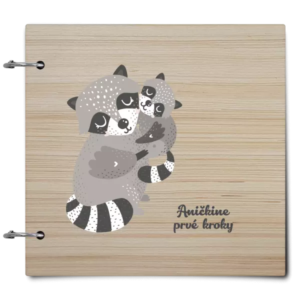 Drevený album so sponami První krůčky se jménem - mývalové - kopie