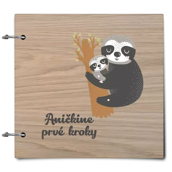 Drevený album so sponami Prvé kroky s menom - leňochod