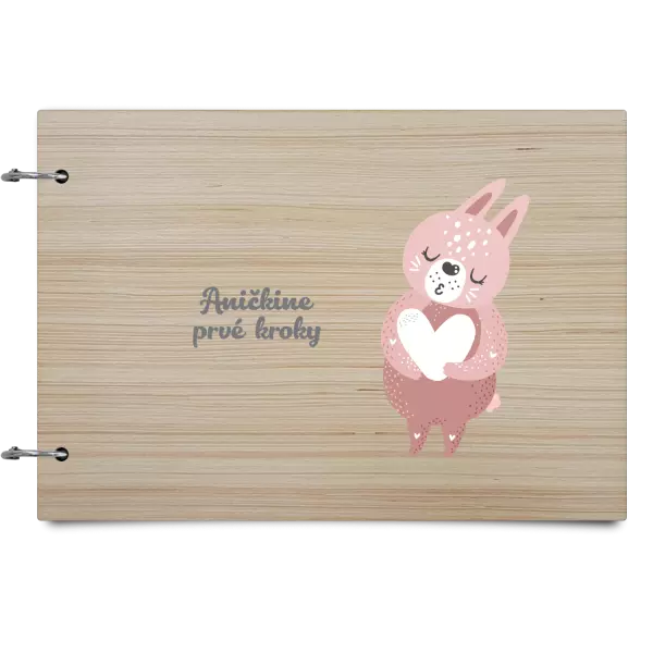Drevený album so sponami Prvé kroky s menom - zajačik 