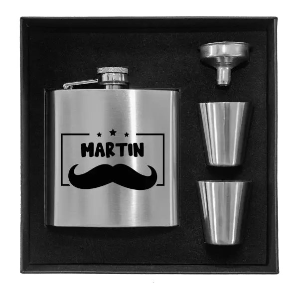 Placatka v krabičce Knírek se jménem