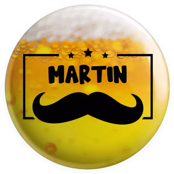 Placka Knírek se jménem