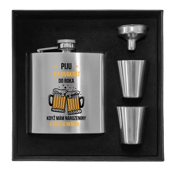 Placatka v krabičce Piju jen dvakrát do roka