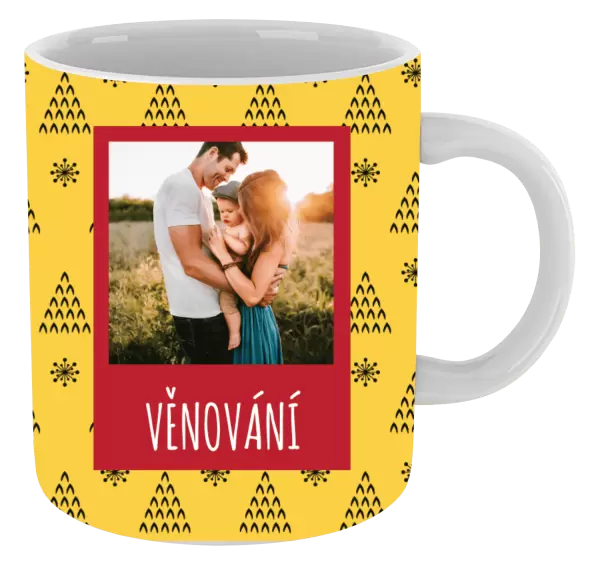 Vánoční hrnek Žluté pozadí se stromečky